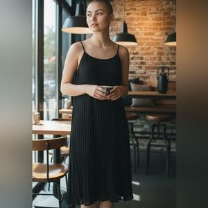 HM Women's Black Pleated Midi Sleeveless Dress Size XSmall